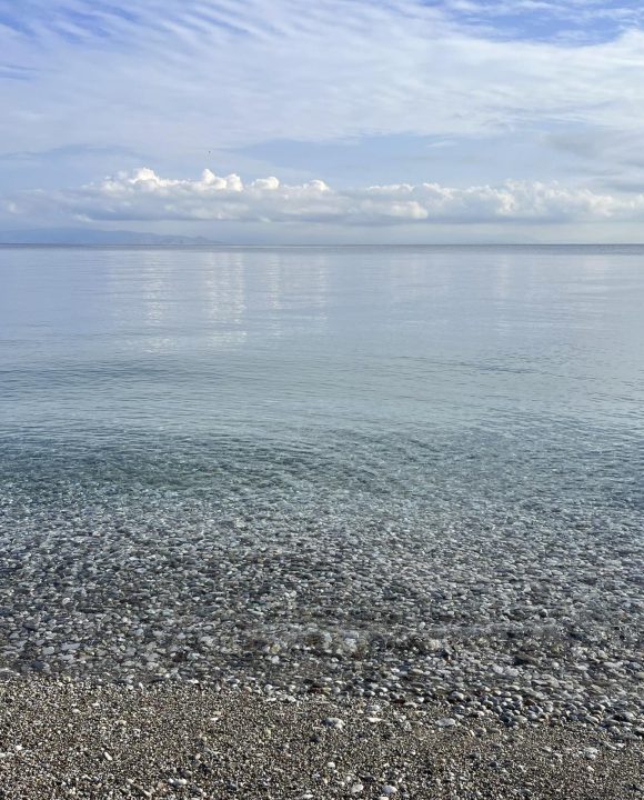 beach-akrata-gustav-retreat-villa